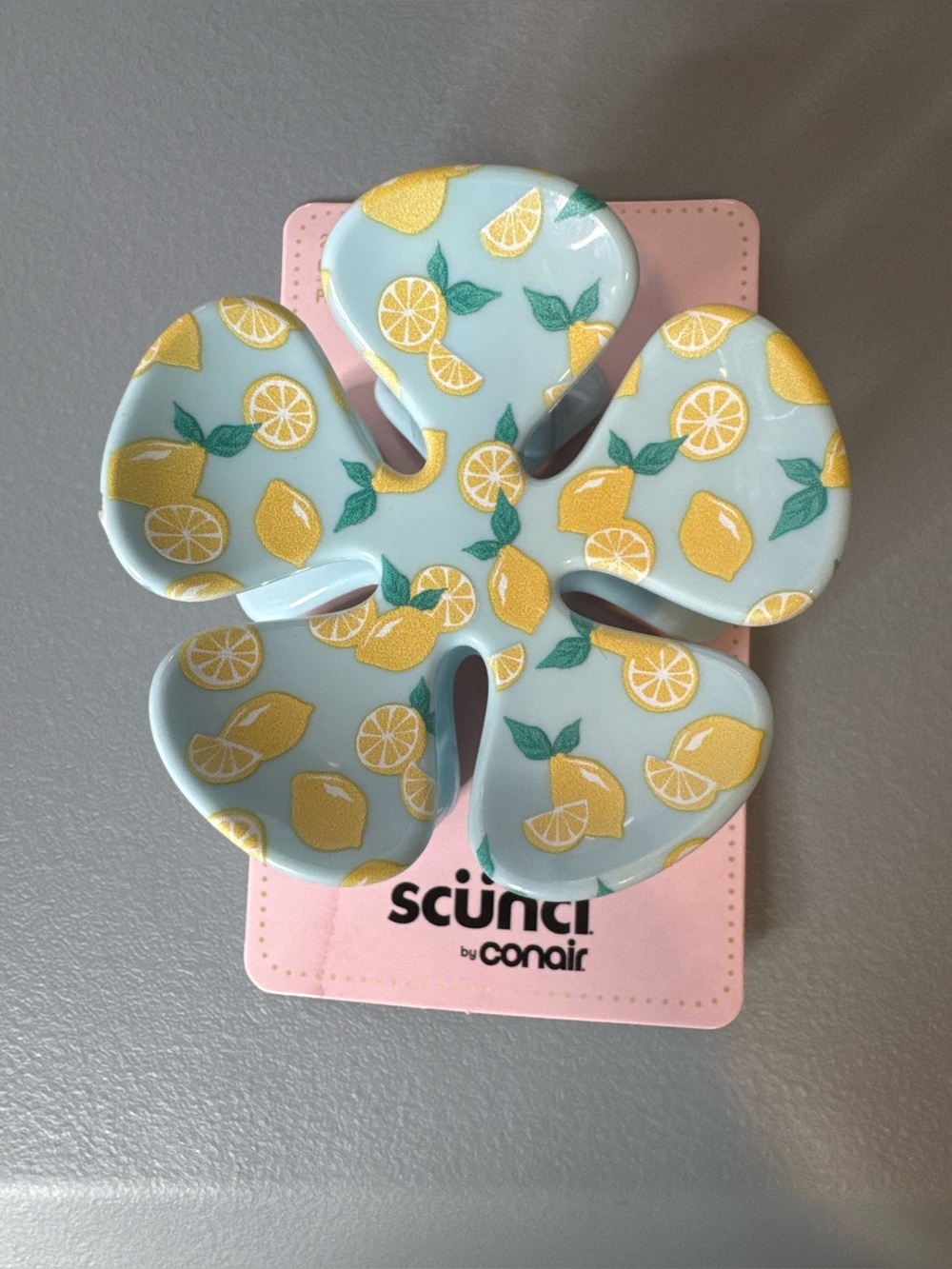 scunci Flower shaped Claw Clip in Mint with Yellow Lemon squeeze Print